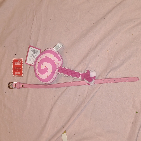 New pink 17" collar dog and new dog toy - Picture 3 of 5